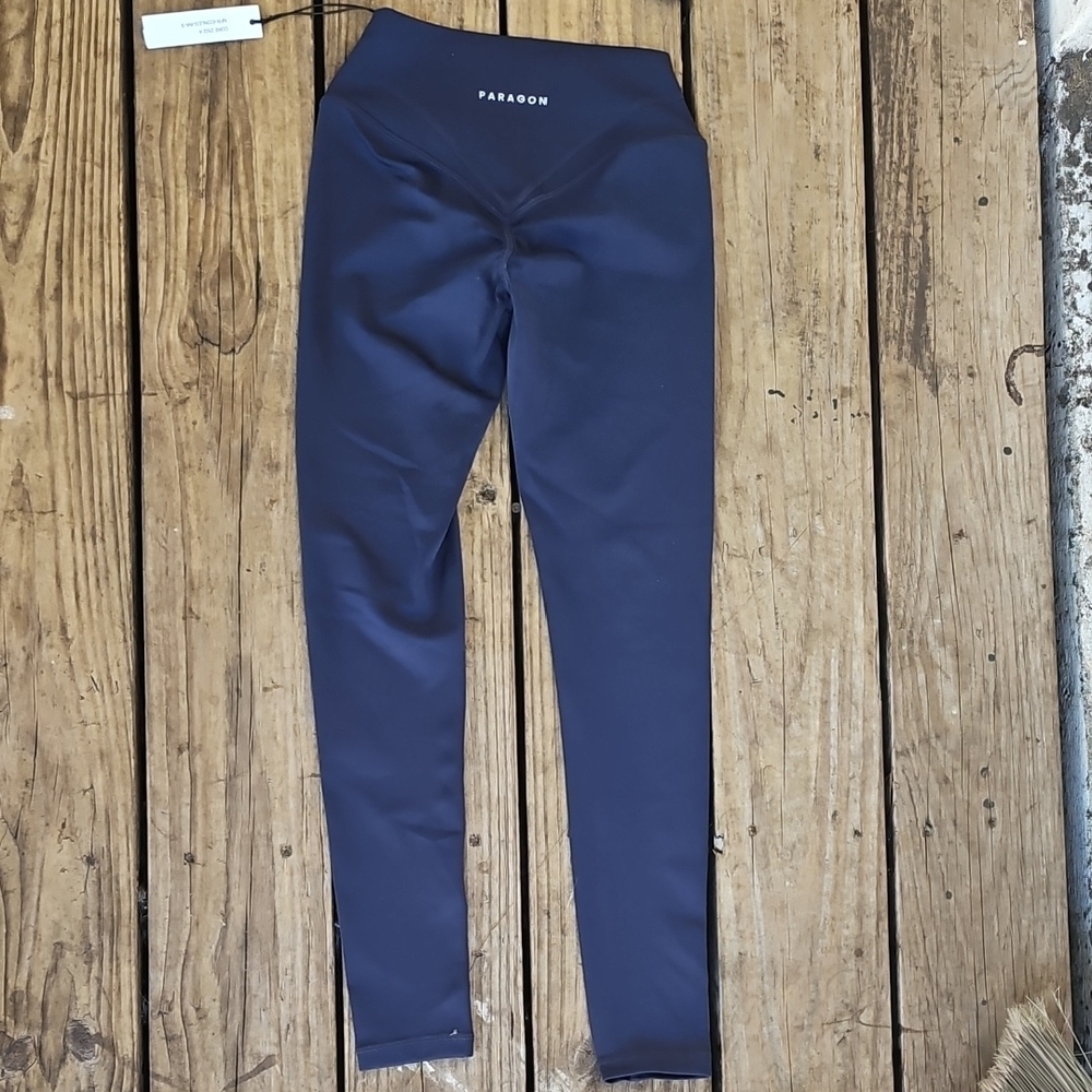 PARAGON Navy Sports Bra and Pants Set - Picture 4 of 5